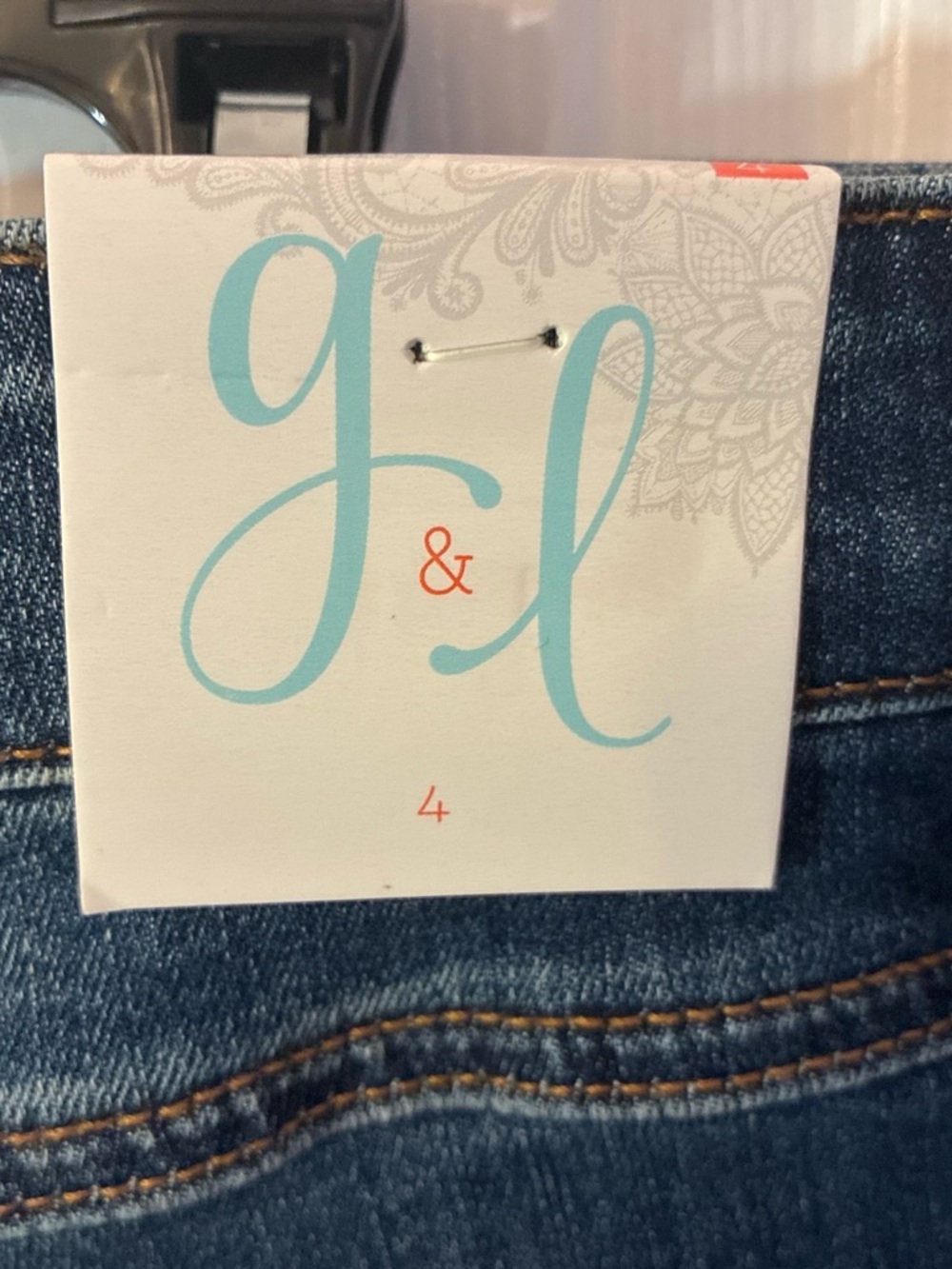 Grace & Lace Jean shorts - Picture 3 of 4